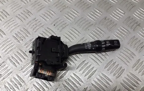 Toyota Corolla Verso E121 Wiper switch 84652-05170