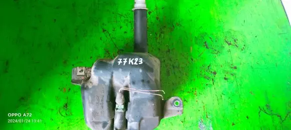 Peugeot 806 Windshield washer fluid reservoir/tank