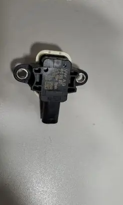 Audi A6 S6 C7 4G Airbag deployment crash/impact sensor 4H0955557