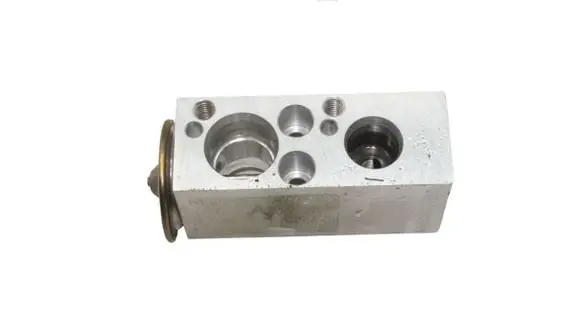 Mini Cooper Countryman R60 Air conditioning (A/C) expansion valve 6845415