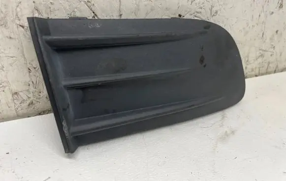 Skoda Octavia Mk2 (1Z) Front bumper lower grill 1Z0807368
