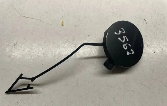 Volkswagen Touareg III Front tow hook cap/cover 760807155