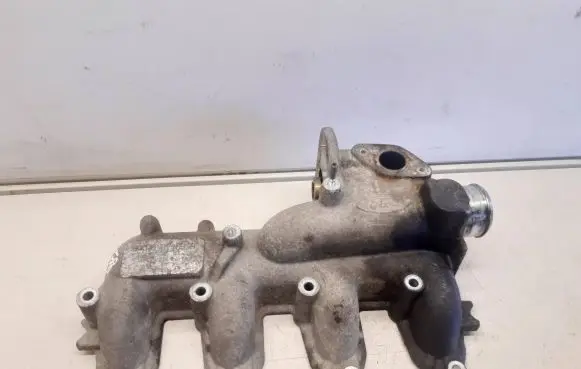 Ford C-MAX I Intake manifold 4M5Q9424CC
