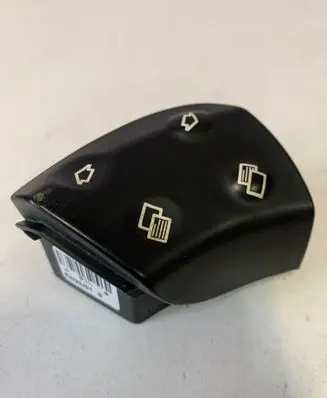 Mercedes-Benz C W203 Steering wheel buttons/switches A2038216151