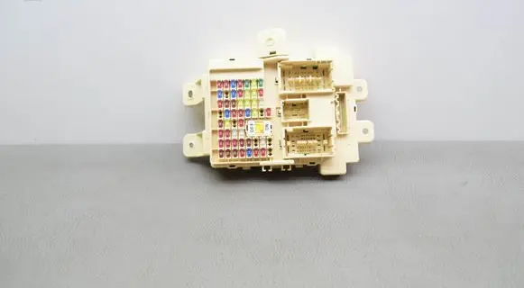 KIA Sportage Fuse box set 91950D9590