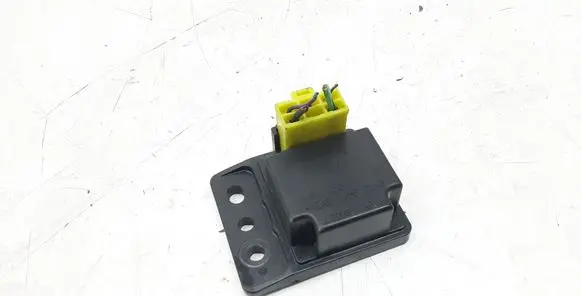 Mitsubishi Pajero Other relay MA809932