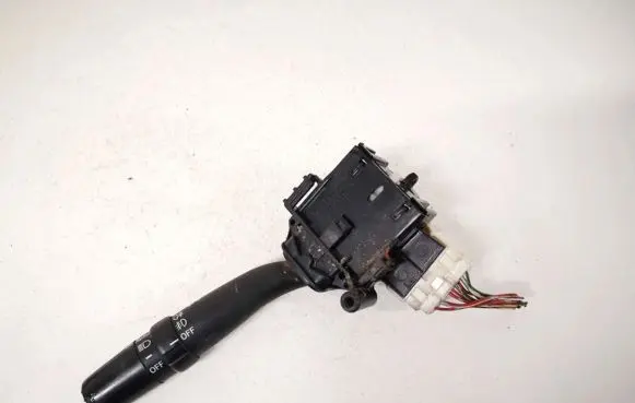 Toyota Avensis T250 Indicator stalk 173650