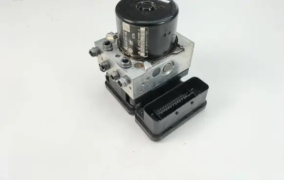 Volkswagen Golf VI ABS Pump 1K0907379AH 1K0614517AS