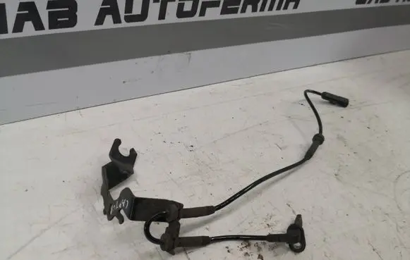 Renault Captur ABS brake wheel speed sensor
