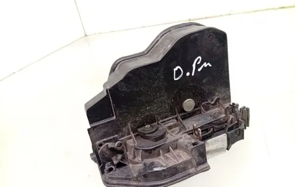 BMW 3 F30 F35 F31 Front door lock 7202146