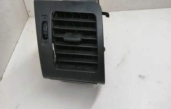 Lexus RX 330 - 350 - 400H Dash center air vent grill 5568048040 5565048050 GN62102050