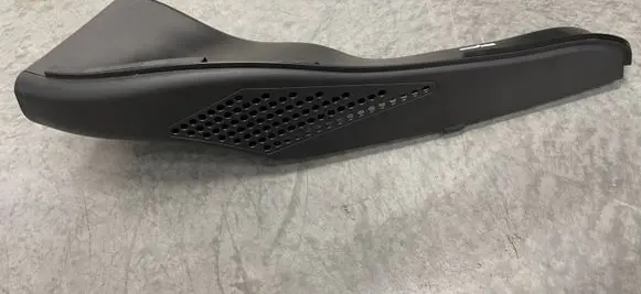 Audi A5 Intercooler air channel guide 