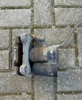 Land Rover Range Rover Velar Rear brake caliper HK722K328AB JX632A478AC