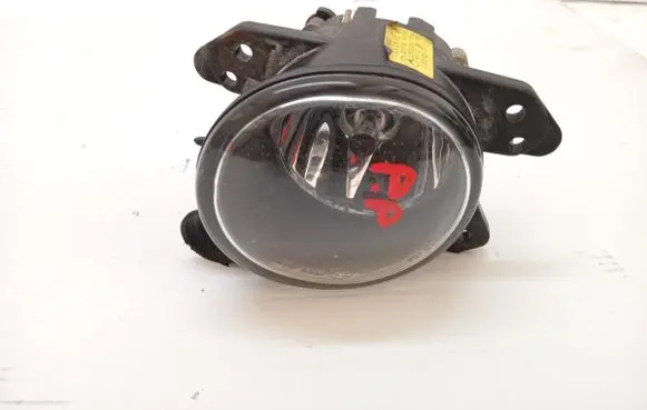 Mercedes-Benz C W204 Front fog light A2518200856