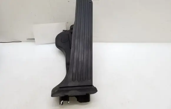 Volkswagen PASSAT B6 Accelerator throttle pedal 1K1723503L 1K1723503 6PV00860001