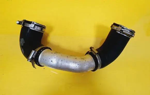 Opel Vectra C Intercooler hose/pipe 55352736 55352735 55352734