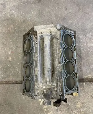 BMW 7 E65 E66 Engine block 7515110
