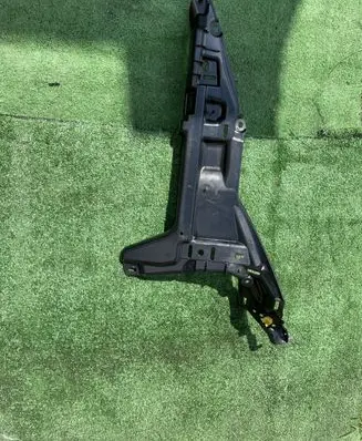 Tesla Model S Bumper support mounting bracket corner 100927200D