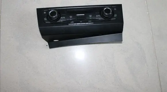Audi A4 S4 B8 8K Climate control unit 8T2820043AF A2C53345978