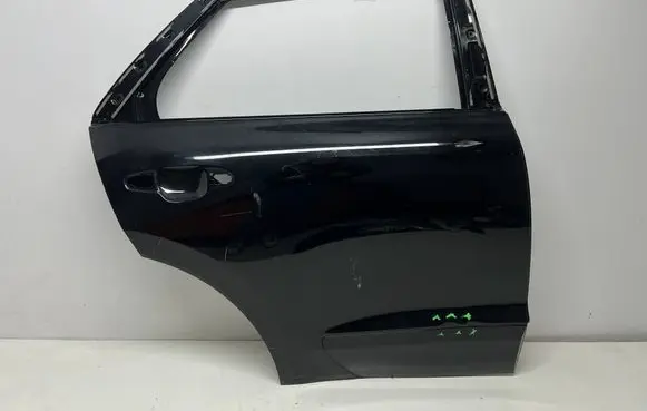 KIA Niro Rear door 