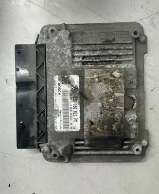 Volkswagen Golf V Engine control unit/module 03G906021AN 0281014061 03G906021PM