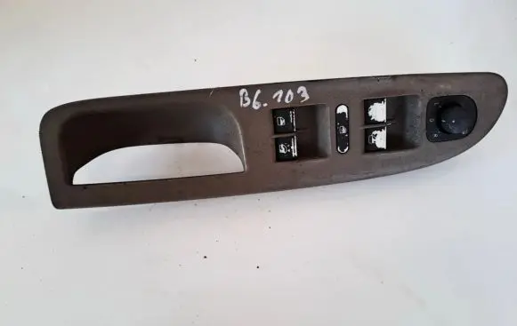 Volkswagen PASSAT B6 Electric window control switch 3c1867171