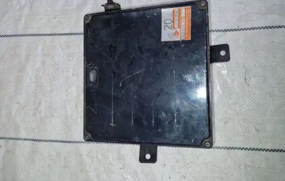 Nissan Terrano Engine control unit/module 2371007g65