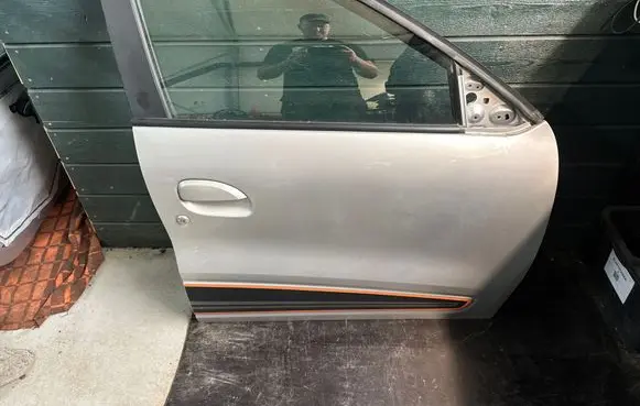 Dacia Spring Front door