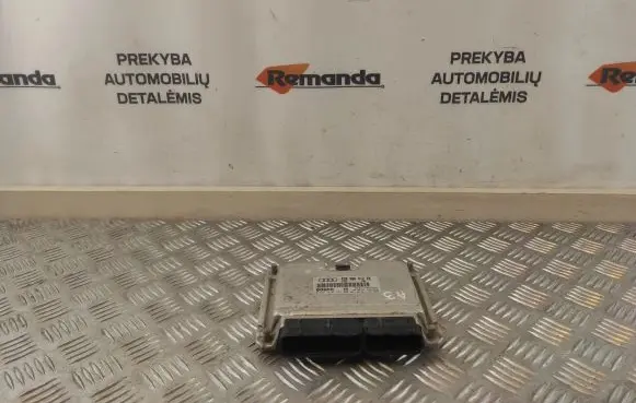Audi A3 S3 8L Engine control unit/module 038906012BB 28SA4232 0281010123