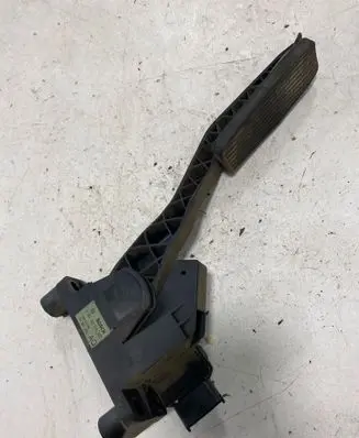 Opel Zafira A Accelerator throttle pedal 0281002298 90581208 18507786