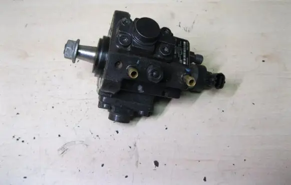 Chevrolet Cruze Fuel injection high pressure pump 96859151 VD3512