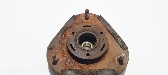 Toyota Avensis T250 Coil spring mount 