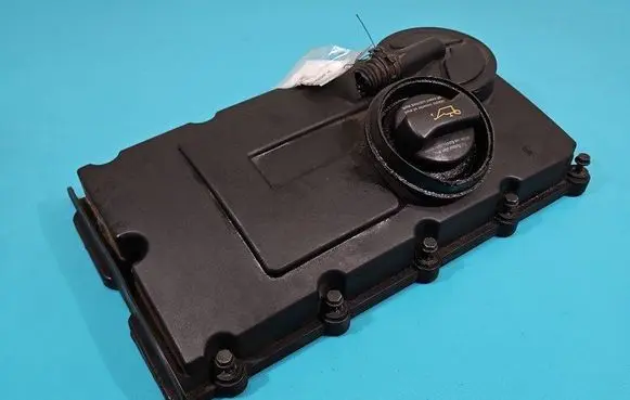 Rocker cam cover