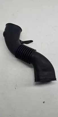 BMW 5 E60 E61 Air intake duct part 77896270 446268600 13981114