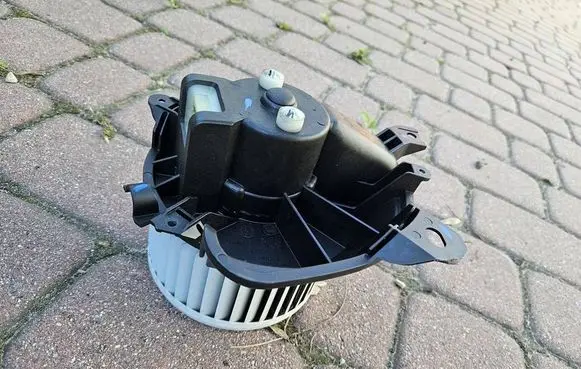 Opel Corsa E Heater fan/blower 164230100 B837 B838
