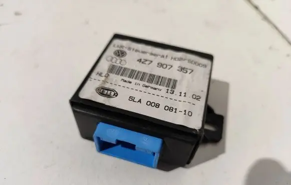 Audi A4 S4 B6 8E 8H Light module LCM 4Z7907357 5LA00808110