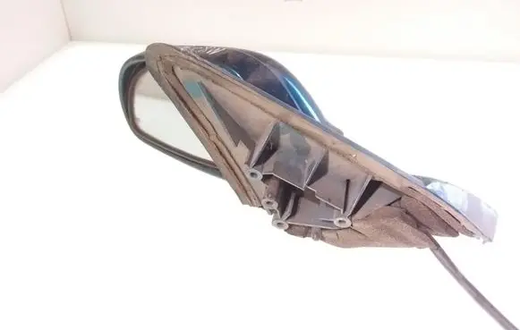 Mazda 626 Front door electric wing mirror E13010519