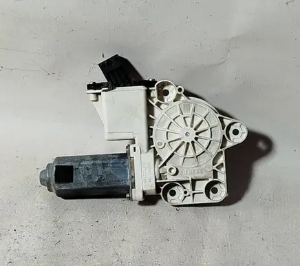 Opel Vectra C Rear door window regulator motor 0536007701