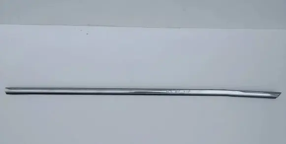 Infiniti QX80 Front door trim (molding)