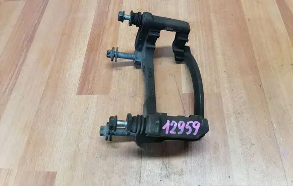 Renault Espace V (RFC) Front Brake Caliper Pad/Carrier 410140947R