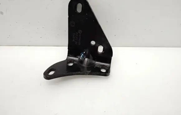 Volkswagen Transporter - Caravelle T5 Sliding door lower roller guide/hinge 7H0843397