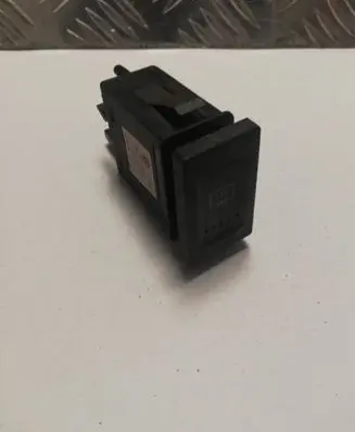 Windscreen/window heater switch