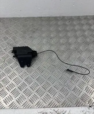 BMW 1 E81 E87 Tailgate/trunk/boot lock/catch/latch 7840617 CZ09D02