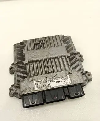 Ford Focus Engine control unit/module 6M5112A650YA 5WS40512AT