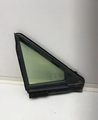 Toyota RAV 4 (XA50) Front door vent window glass four-door A80001E