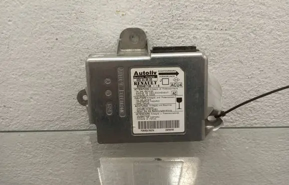 Renault Scenic II - Grand scenic II Airbag control unit/module 8200481138 605048800 8200481138B