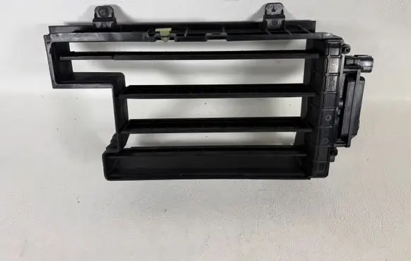 Hyundai Genesis Intercooler air guide/duct channel 