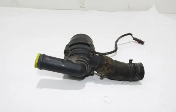 Subaru XV Electric auxiliary coolant/water pump 050906T082
