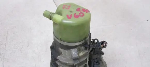 Volvo V60 Power steering pump