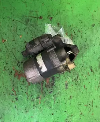 Renault Megane I Starter motor 105119F